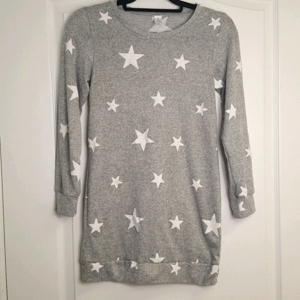 Grey Star Tunic Sweatshirt NWOT